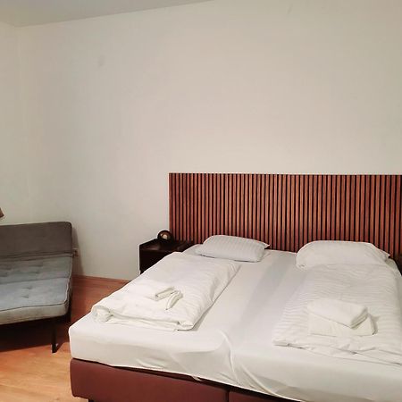 Floridsdorfer Apartment - Free Highspeed-Internet Відень Екстер'єр фото