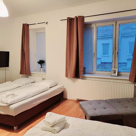 Floridsdorfer Apartment - Free Highspeed-Internet Відень Екстер'єр фото