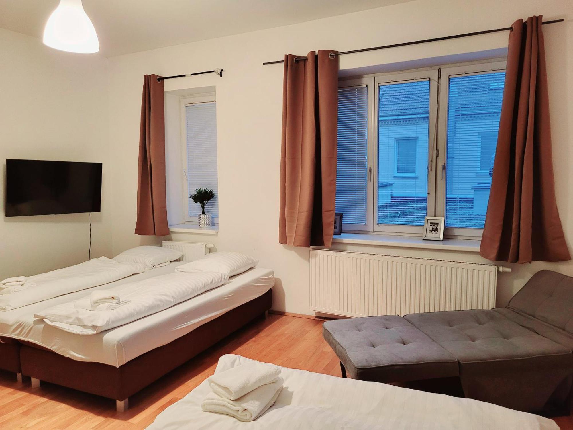 Floridsdorfer Apartment - Free Highspeed-Internet Відень Екстер'єр фото