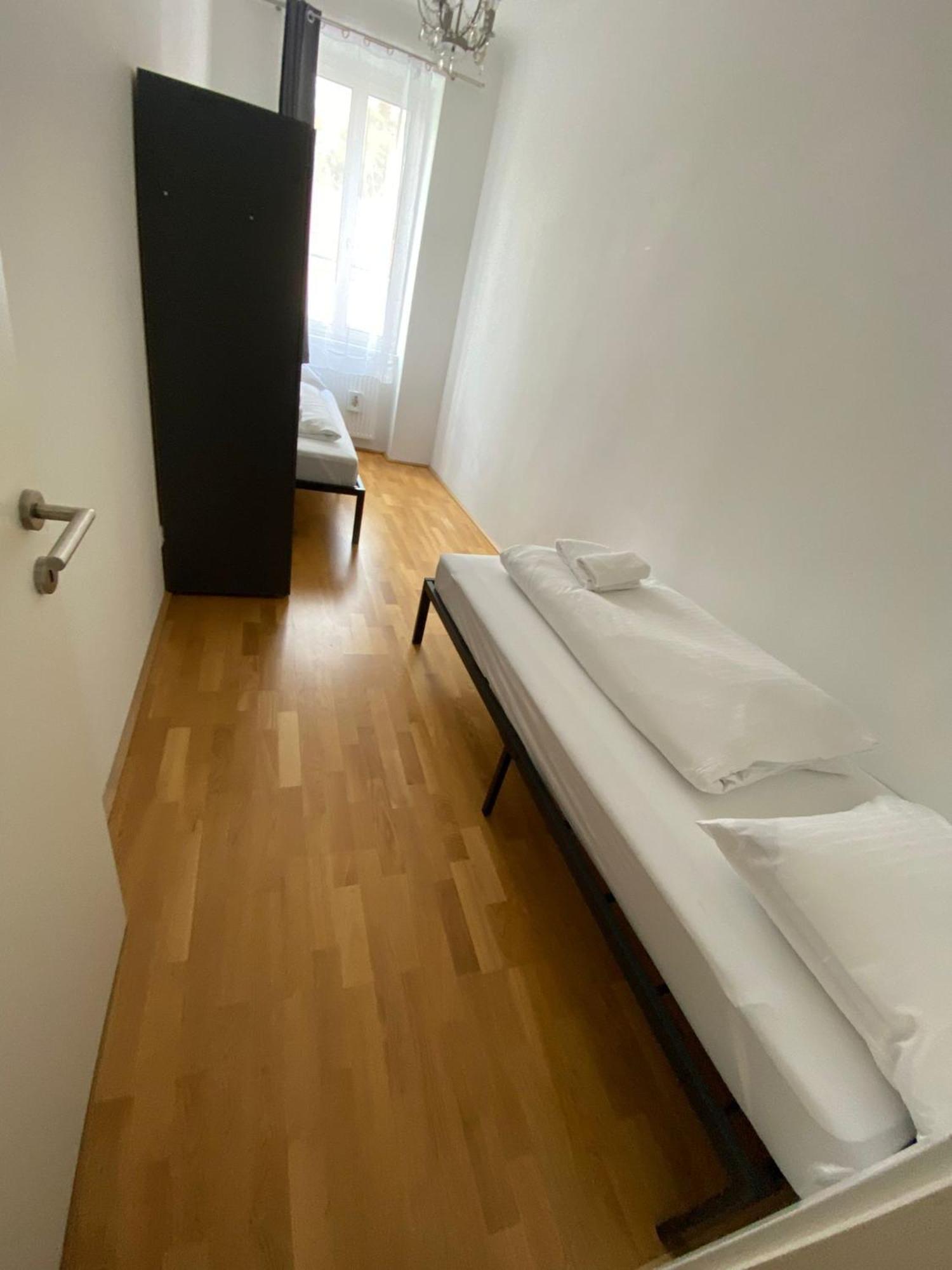 Floridsdorfer Apartment - Free Highspeed-Internet Відень Екстер'єр фото